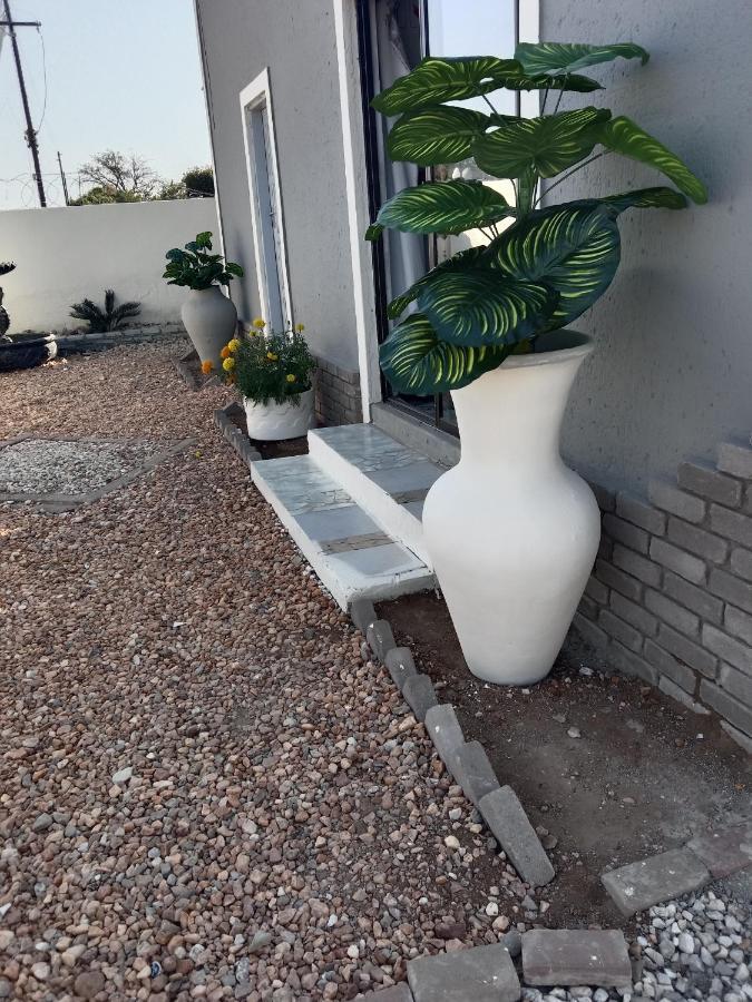 Fourties Guest House Phalaborwa Exterior foto