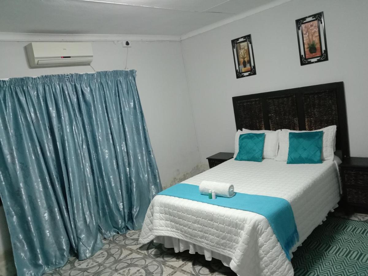 Fourties Guest House Phalaborwa Exterior foto